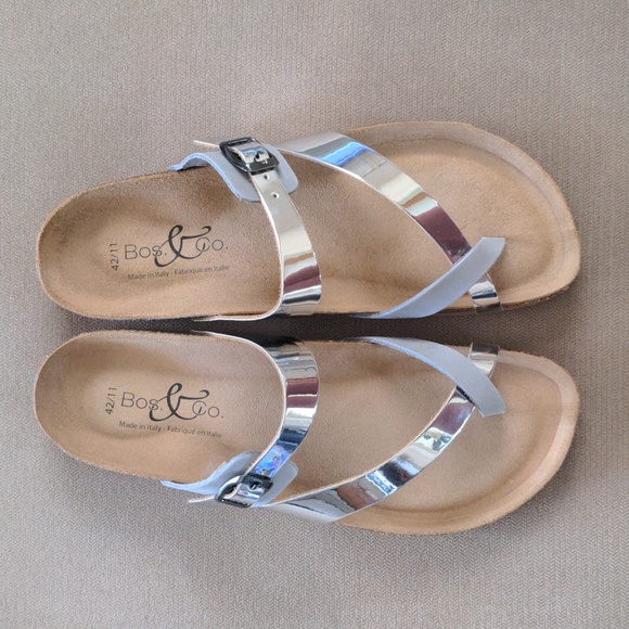 Bos. & Co. Parr Slip on Sandal in Pearl Nubuck and Silver Mirror Size 42/11 - Picture 2 of 8